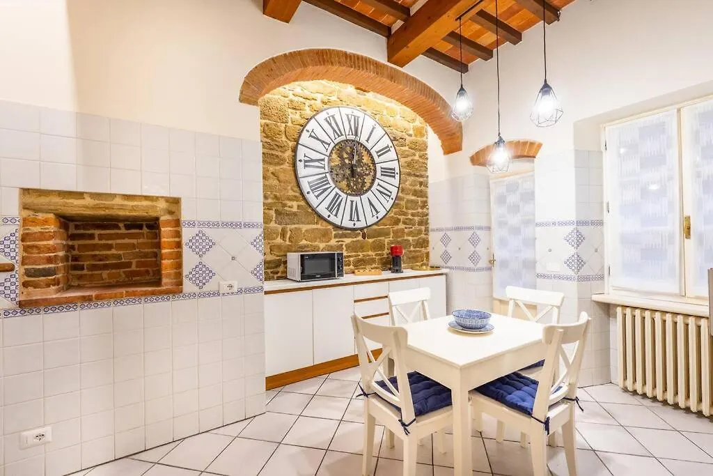 Piazza Grade Boutique Apartment Arezzo Italië