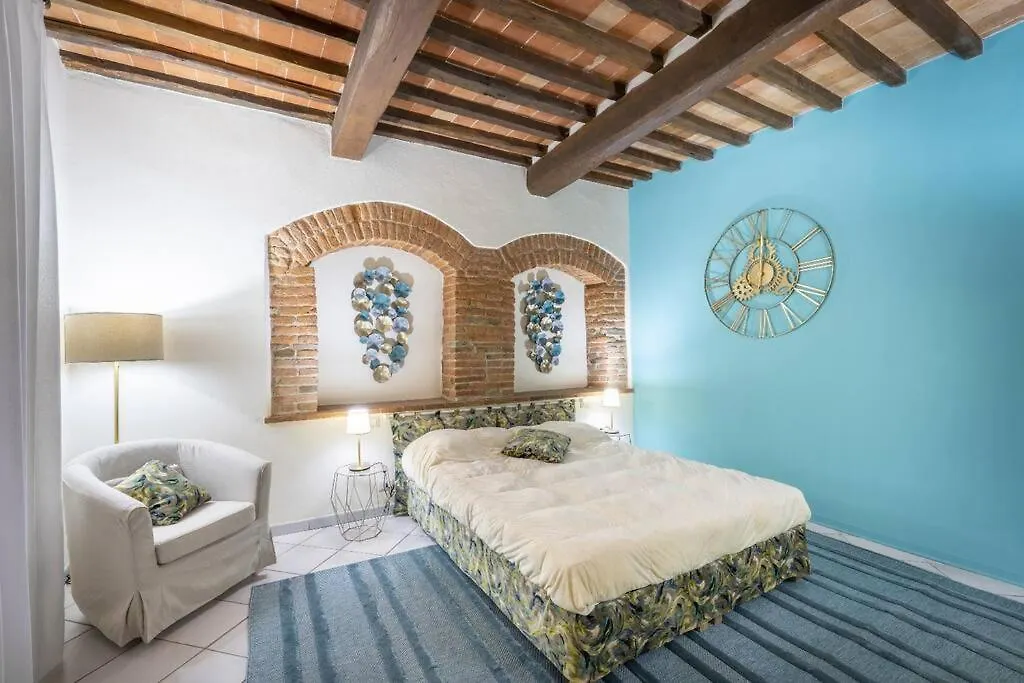 Piazza Grade Boutique Apartment Arezzo 0*,  Italië